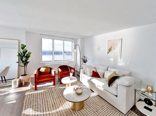 650 W 42nd St APT 2827, New York, NY 10036