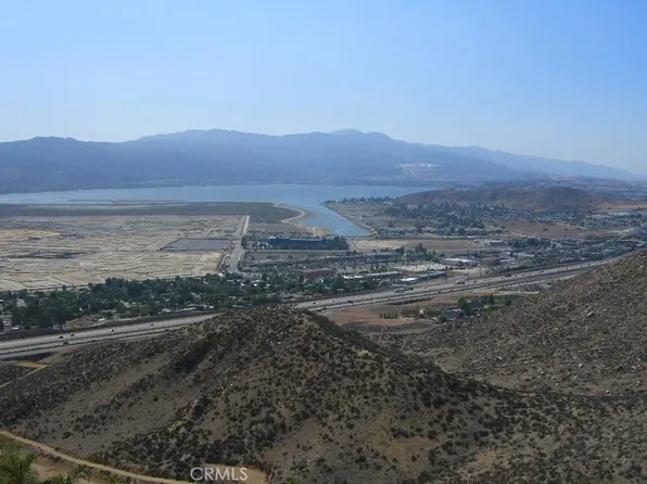 21710 Sedco Heights Dr, Wildomar, CA 92595