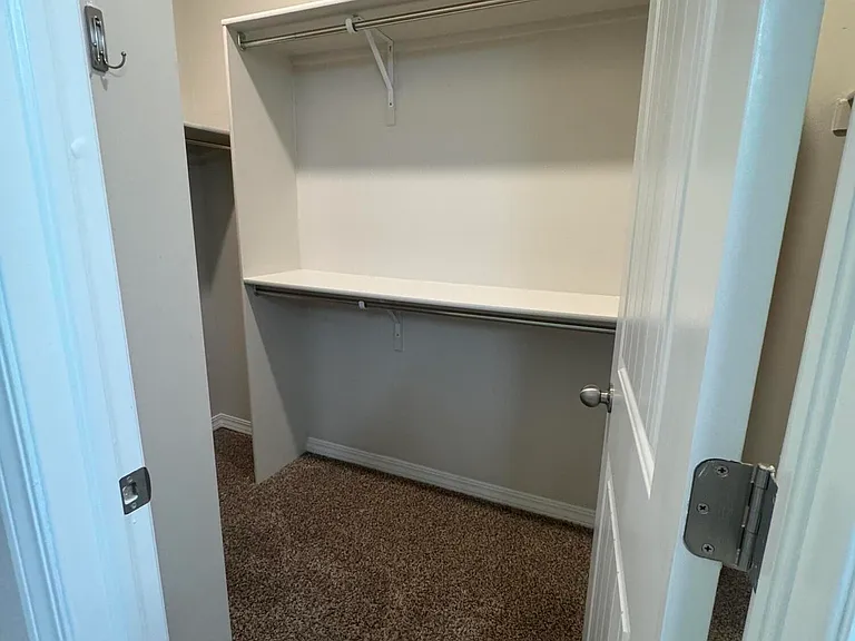 6116 Hidden Row Ave — Photo 13