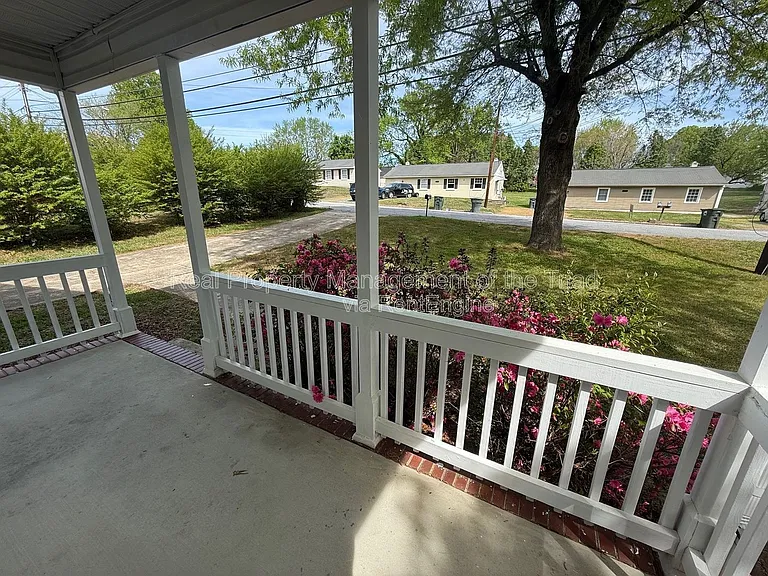 1014 Tuscaloosa St — Photo 12