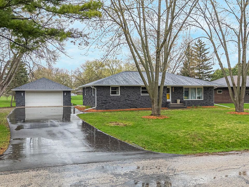 1st image of 1034 S Ridge Ln