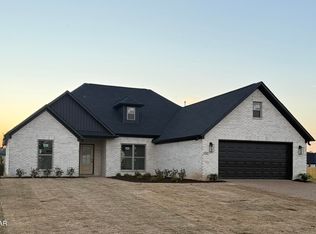 7 Red Maple Cv, Jackson, TN 38305