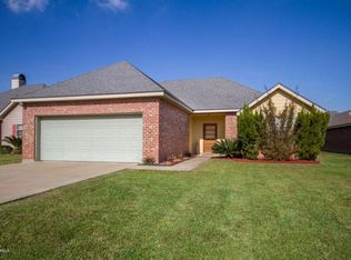 117 Saint Fabian Dr, Carencro, LA 70520