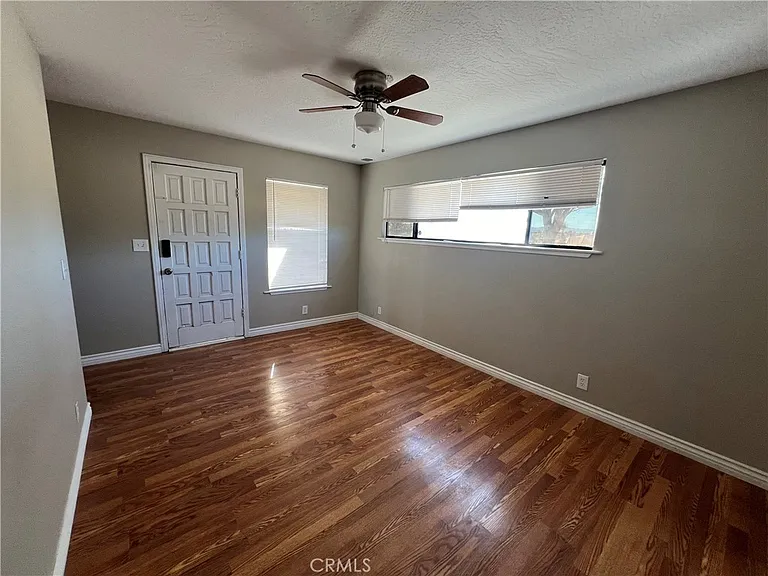 18530 Eucalyptus St — Photo 24
