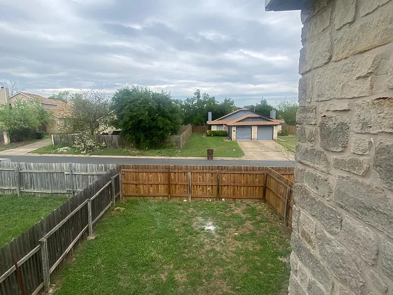1709 Horseshoe Cir #1709 — Photo 17