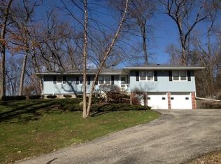 N2413 Kunz Rd, Fort Atkinson, WI 53538