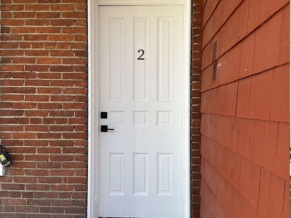 3rd image of 136 Main St APT 2
