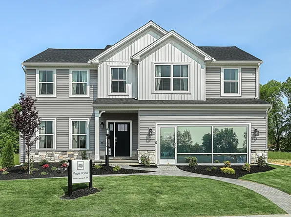 35 Long Bend Dr, Carlisle, PA 17015