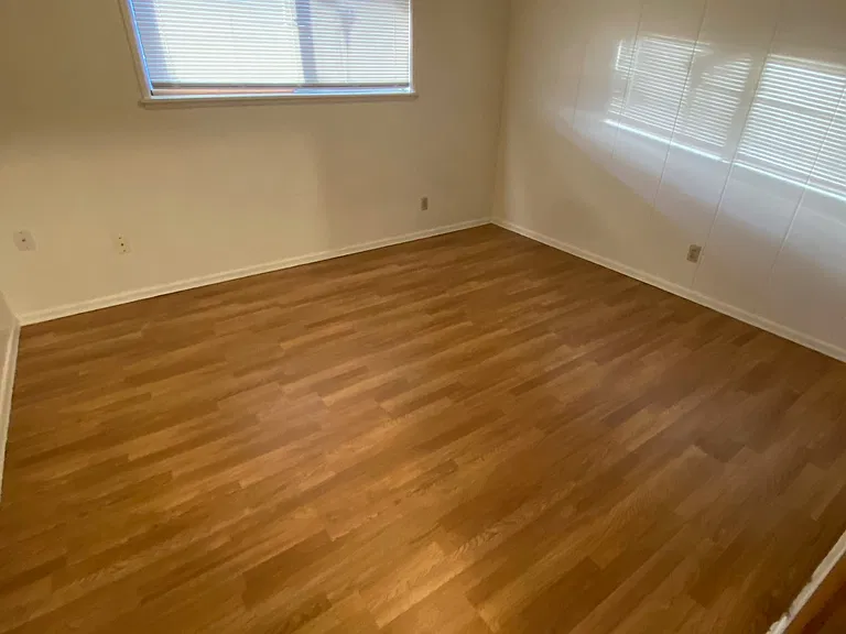 209 N 16th Ave #209 — Photo 6