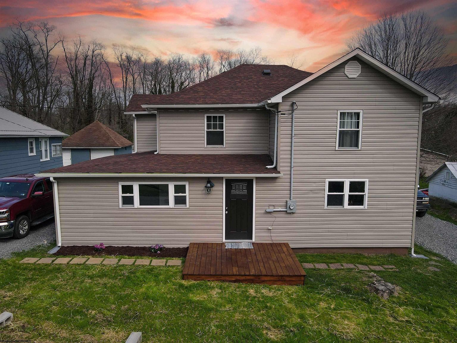 206 Maxwell St, West Milford, WV 26451 Zillow