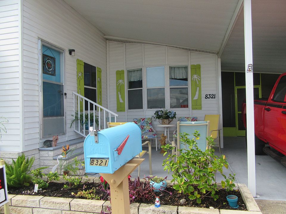 Extra deep Porch area