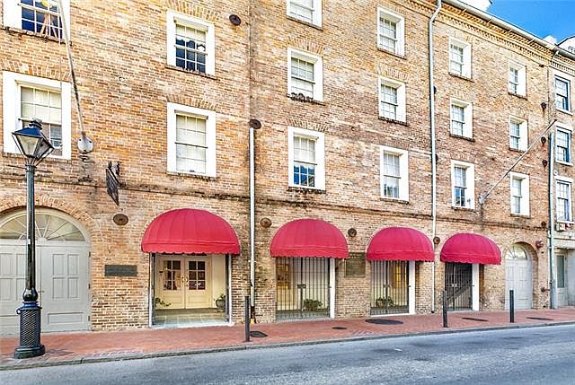 1st image of 520 Saint Louis St