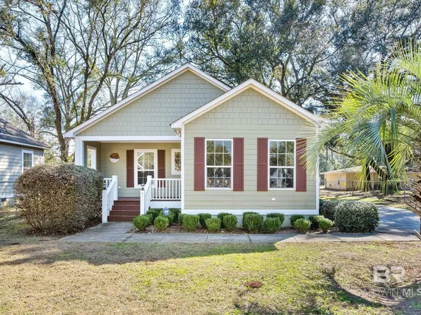 6411 Roslyn Dr S, Mobile, AL 36608
