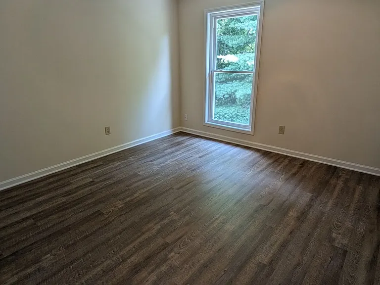 1030 Brookview Dr #21C — Photo 10