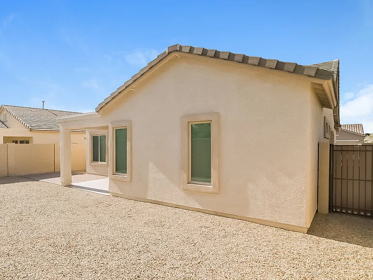 19284 W Woodlands Ave — Photo 16