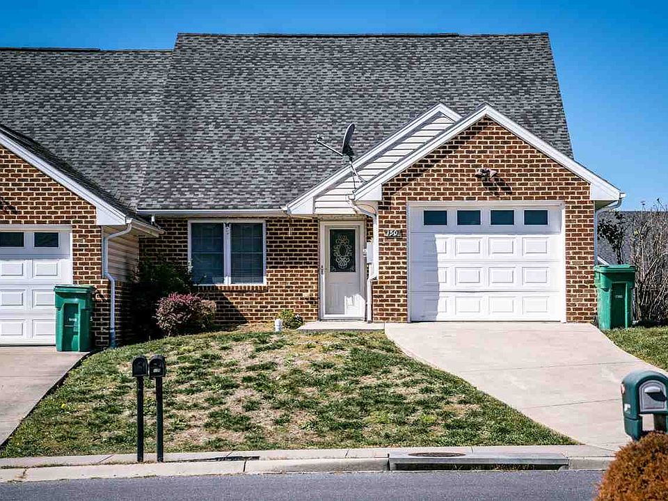 1st image of 130 Olivia Dawn Ln