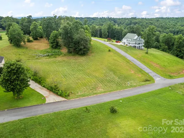 3615 Cornwell Ct #149, Morganton, NC 28655