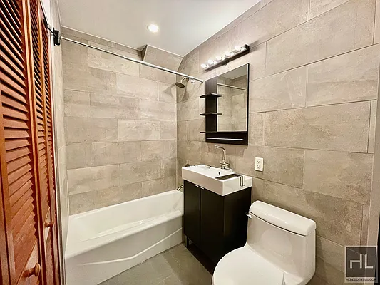 Rented by Highline Residential | media 19