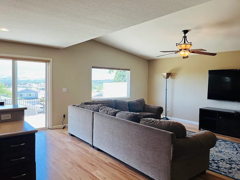 3130 Achilles Dr — Photo 12