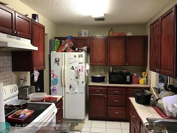 5th image of 1128 Freshwater Lakes Dr