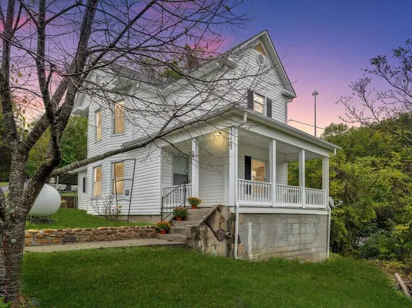32 Fridley Hl, Eagle Rock, VA 24085