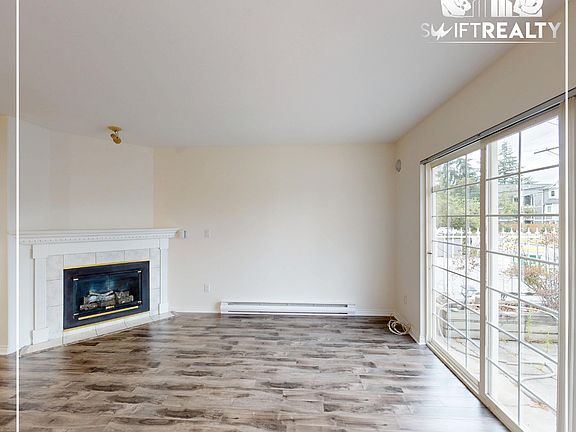 03_3-910 16th St W_Fireplace_07112025