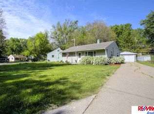 6668 Decatur St, Omaha, NE 68104