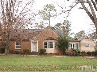 1407 Canterbury Rd, Raleigh, NC 27608