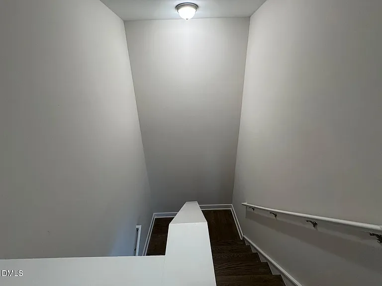 836 Pryor St — Photo 30