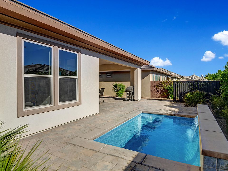 1st image of 82405 Live Oak Canyon Dr