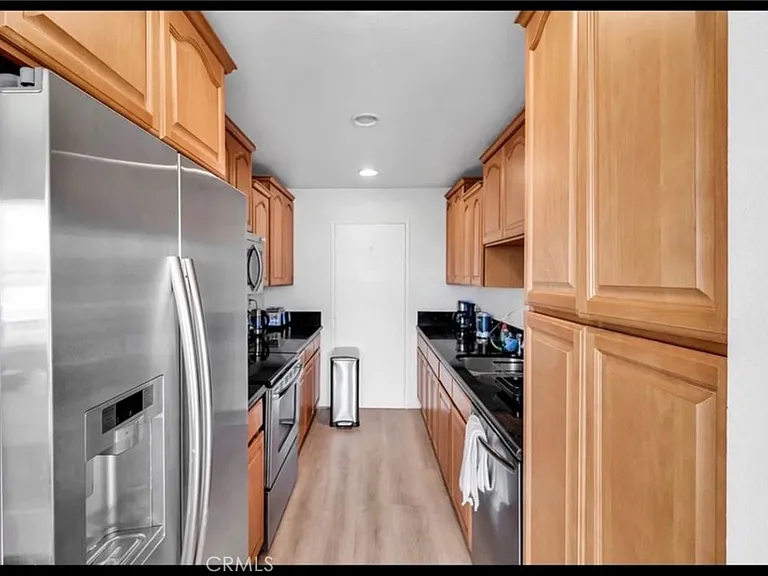 1115 S Elm Dr #512 — Photo 12