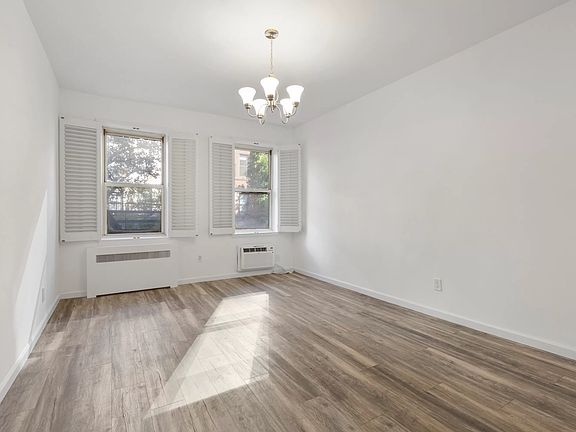 5th image of 330 E 83rd St APT 2G