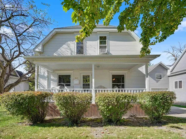 322 5th Ave SE, Oelwein, IA 50662