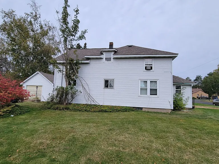 226 Deresch St — Photo 14