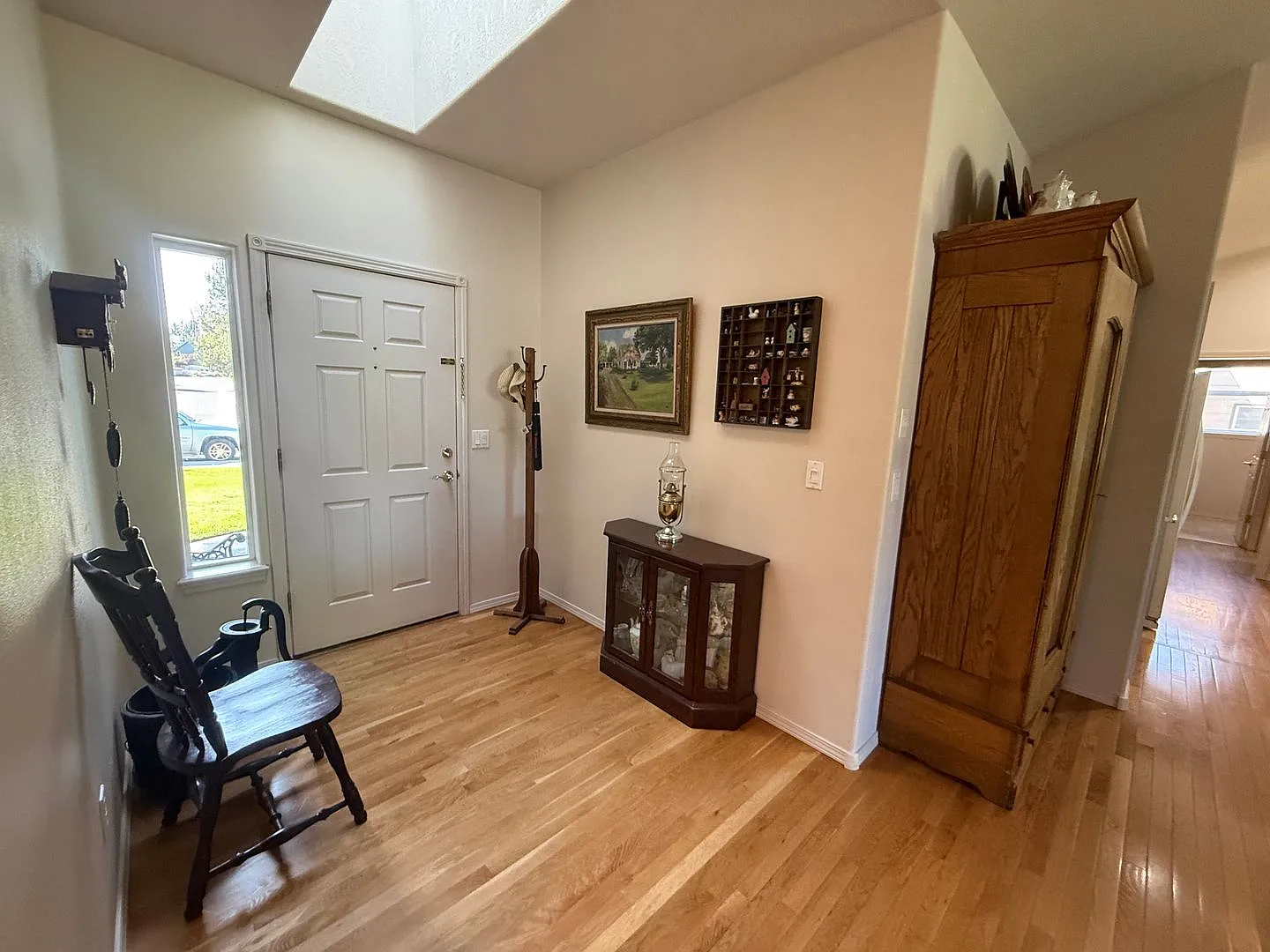 Spacious 4 Bed/ 2.5 Bath Single Family Home - SE Bend — Photo 2