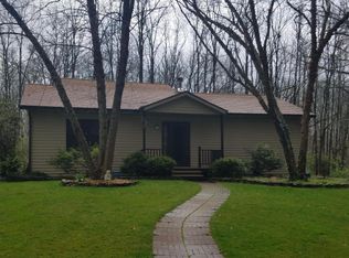 11400 E Brw Ln, Centralia, MO 65240