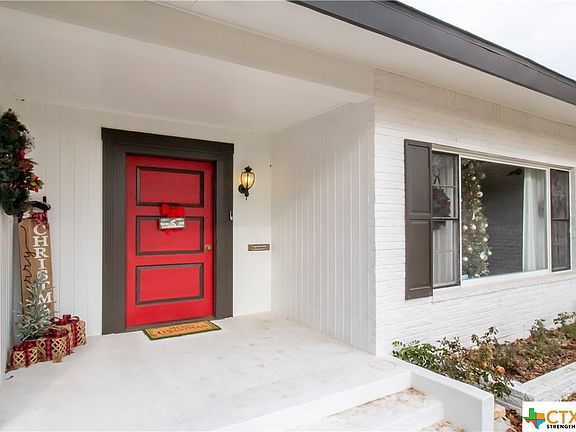 5th image of 510 W Virginia Ave