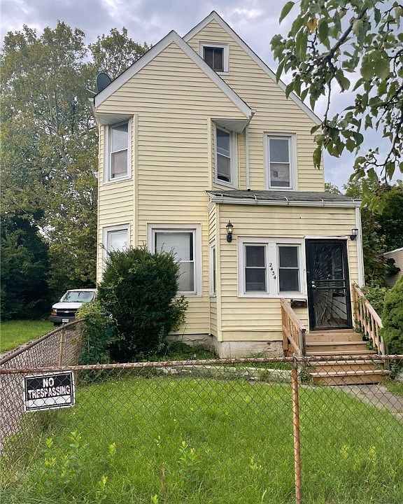 1st image of 2434 E 83rd St