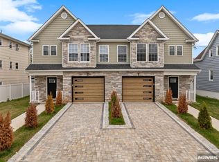 77B Chestnut St, Lodi, NJ 07644