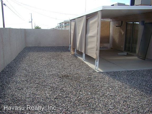 5th image of 3530 Tomahawk Dr Unit 101