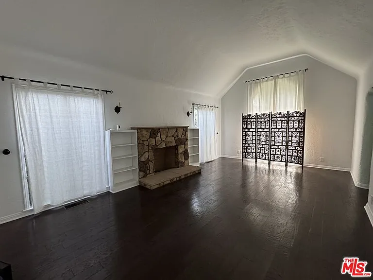 326 N La Jolla Ave — Photo 6