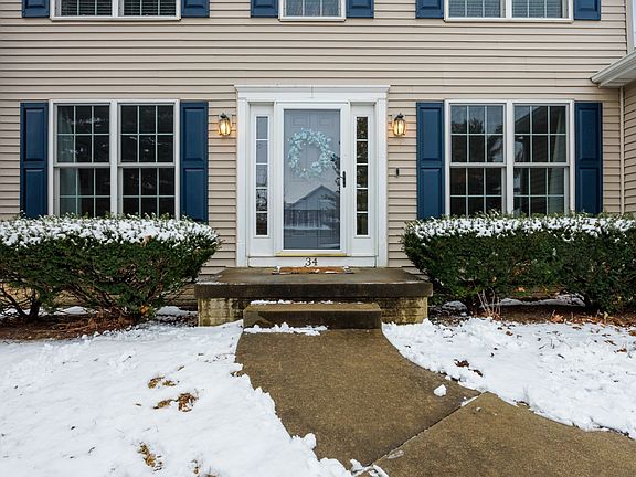 2nd image of 34 Downing Cir