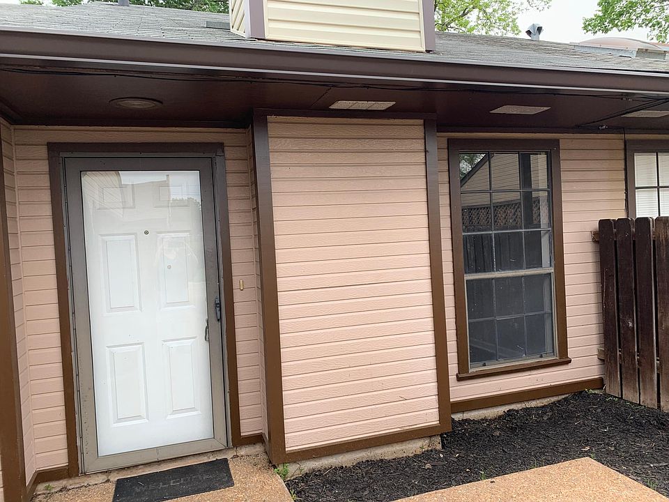 1st image of 386 Windermere Blvd