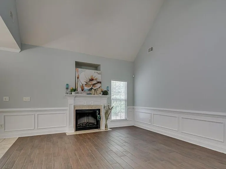 Living room with gas fireplace