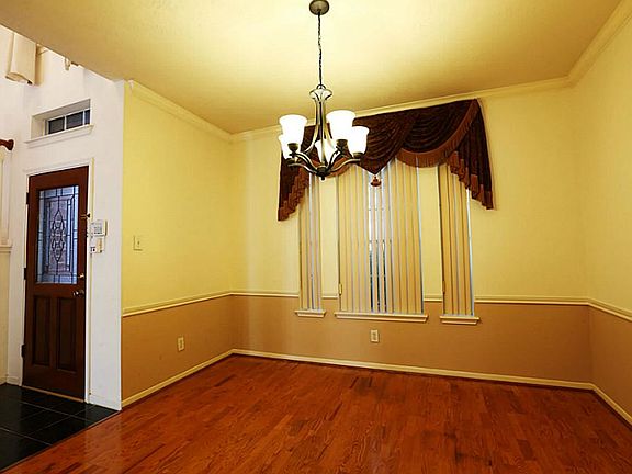 2nd image of 11815 Caprock Canyons Ln