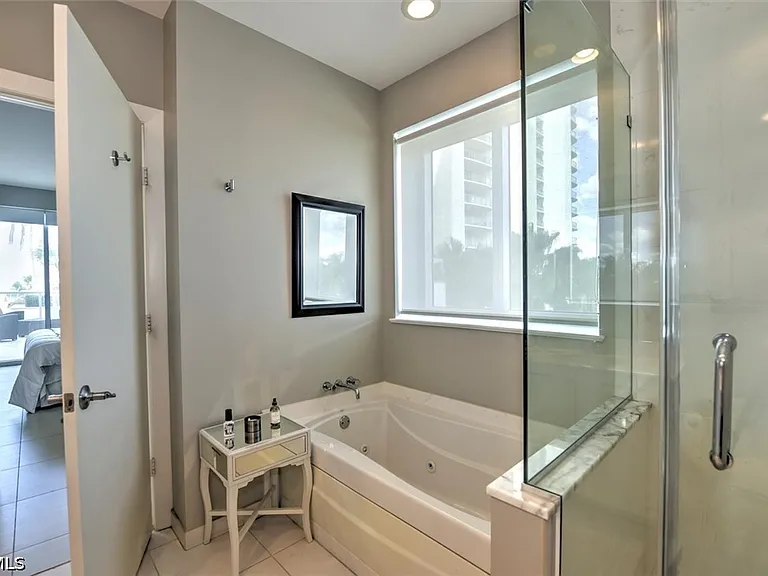 3000 Oasis Grand Blvd #407 — Photo 15