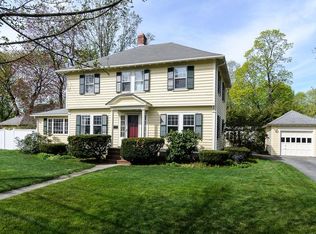 323 Nehoiden St, Needham, MA 02492