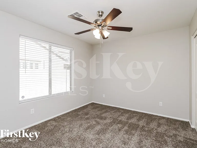 2060 W Goldmine Mountain Dr — Photo 11