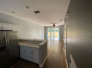 1956 Fiesta Ridge Ct, Tampa, FL 33604