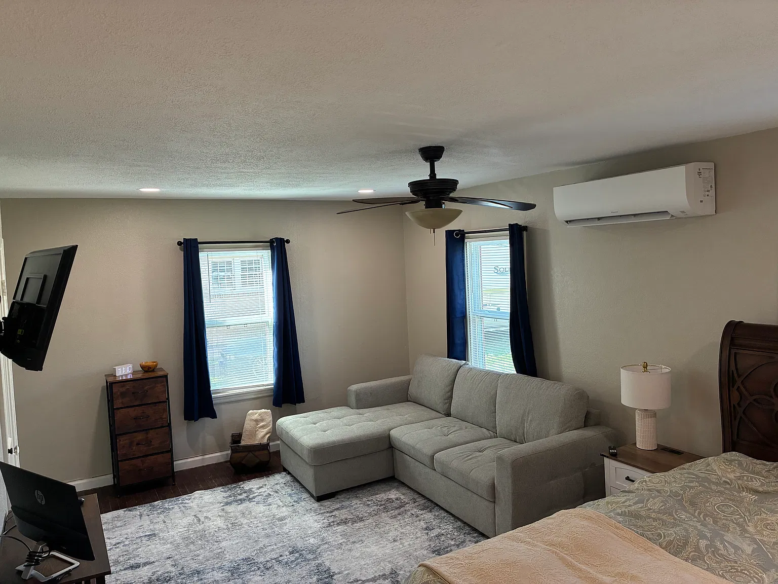Studio, 600 sqft, $2,395 — Photo 2